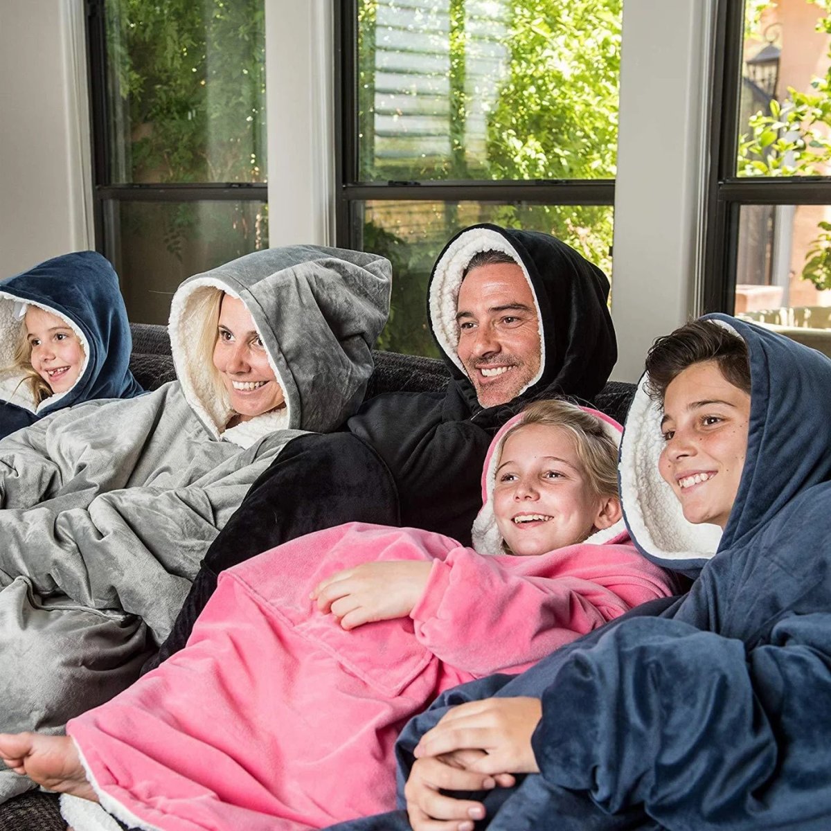 Hřejivá mikinová deka k zachumlání a odpočinku
